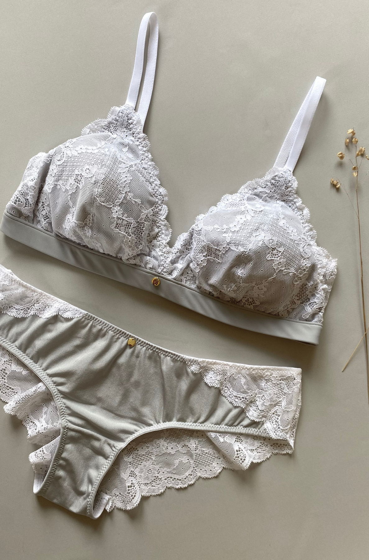 Bralette weiß mit Spitze