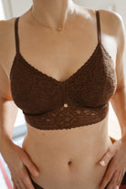 bügelloses Bralette mit Pads in braun von Coco Malou Spitzen-BH bequem und edel